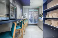 Prince Albert Montmartre - breakfast