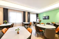 Vienna 3 Best Hotel (Jing County Jingzhou Wentizhongxin) Hotels in Wuqiao County