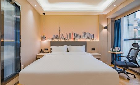 Huayue Option Hotel (Zhongkai Fashion Park Branch) - Housity