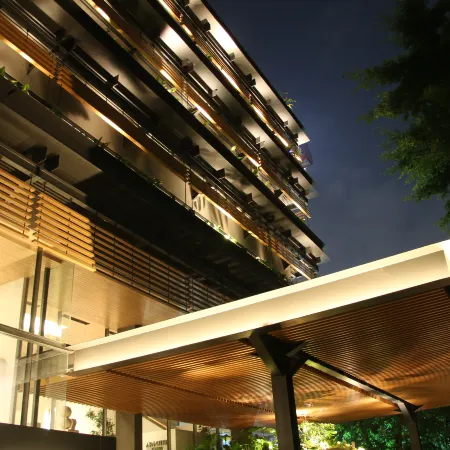 Artotel Casa Kuningan Отели рядом с достопримечательностью «Статуя Панчоран»