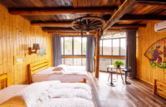Yumiao Homestay (Rongshui Shuanglonggou Scenic Area)