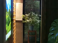 Floral Hotel·Qifeng Love Letter Hotel (Huangshan Jixian Huizhou Ancient City Branch)