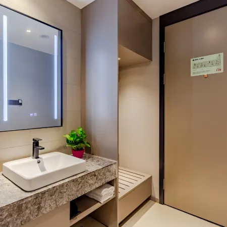 Rujia Ruibai Cloud Hotel (Sheyang Xingfu Huacheng Branch) Hotel a Sheyang