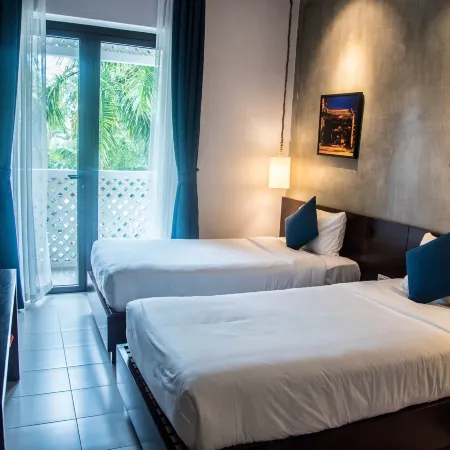 MAD Monkey Hoi An