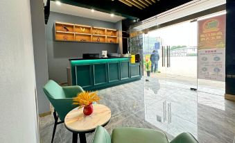 Hotel Apartment (Shanghai National Convention and Exhibition Center Jiangqiao Old Street Branch)