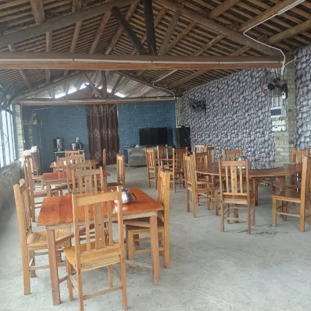 Liannan Millennium Dangzhai Balcony View B&B