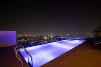 Hotel Siraichuli - Pools