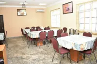 Idrinana Hotels