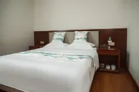 蔚景雅緻飯店（梅州大埔店） 積善樓附近的飯店