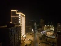 Hotels in Yue