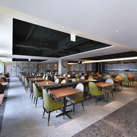 Fullon Poshtel Kaohsiung Отели рядом с достопримечательностью «Небоскреб «85 Скайтауэр»»