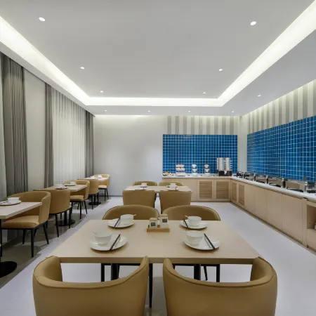 Jinjiang Hotel (Kaifeng Lankao Jiao Yulu Memorial Hall)