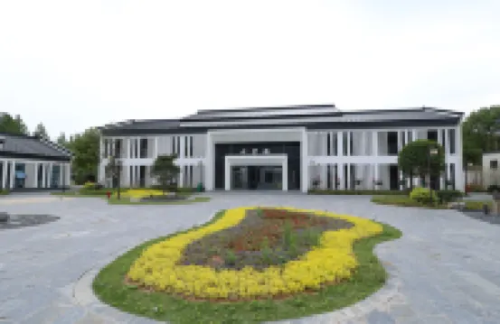 Xinlu Dongyue Homestay (Dongyue Folk Culture Village)