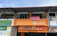 200A & 201A Homestay Malim Nawar Hotels in Teja