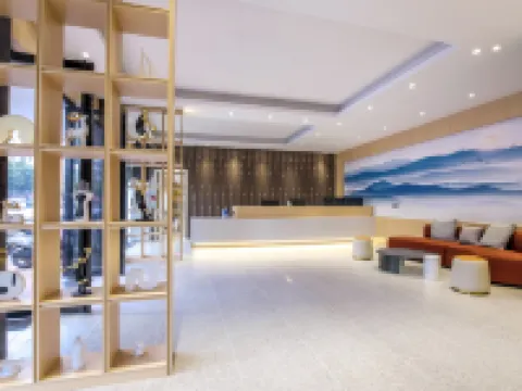 โรงแรมเอเซซิส โรงแรมในเอินผิง