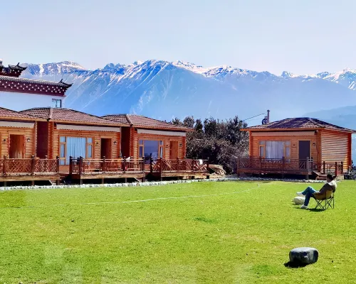 Deqin Feilai Temple Meili Muye Yunsu Hotels in Deqin