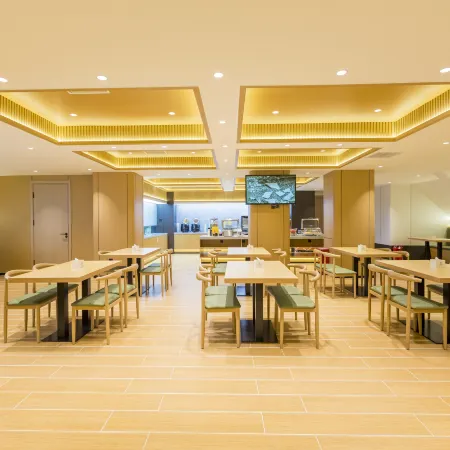 Lansiji Hotel