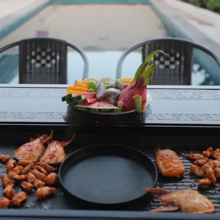 YUETUYINSU POOL GARDEN VILLA