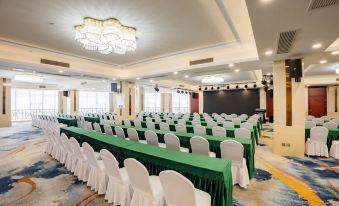 Runliu Grand Hotel (Liuzhou Five Star Pedestrian Street)