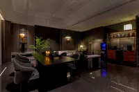 Super8 International Hotel (Goubangzi Station Central Road Branch, Beizhen, Jinzhou) Hotels in Beizhen