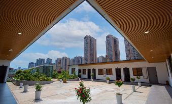 Zhujun Hotel (Neijiang High-speed Railway North Station Normal College)