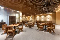 Ningbo Warm Ramlbe W Hotel (Beilun Yintai City Branch)