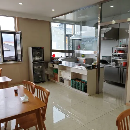 Homeinn Pebble Hotel (Shanxi Xinghuacun Fenjiuchang Scenic Area)