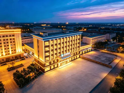 HanTing Hotel (Tangshan Luan County Railway Station)