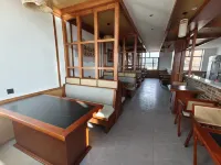 Arctic Village Senbei Homestay