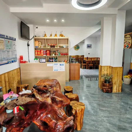 Fuxian Lake Shanshuiyuan Homestay