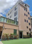 Fifth Season Boutique Homestay - parking