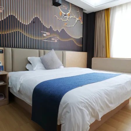 Mojiang Longxiang Film & Smart Hotel Отели в г. Моцзян