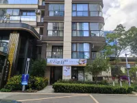 Xingyun Fanzhou Hotel - Mountain view