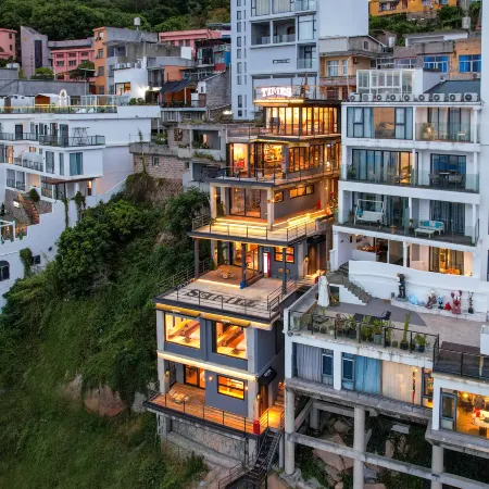 Floral Hotel· TIMES Wonderful Time Seaview Homestay (Dongbi Sansha Branch)