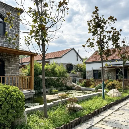 Xueye Shi Courtyard