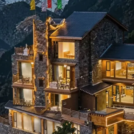 Lixian Guergou · Realm · Encounter Snow Mountain Resort