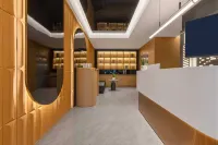 Duhui Li Hotel (Xingyi Jushan Square Dream City) - 3-Star
