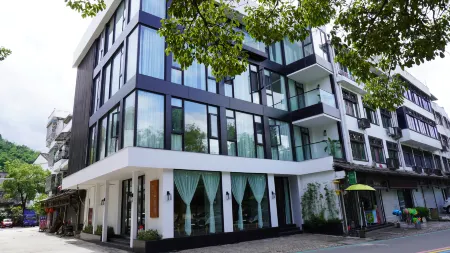 Yuexi No.1 Guesthouse Отели рядом с достопримечательностью «Lishui Ancient Street»