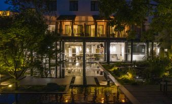 Hailuogou Yixiyun Homestay (Moxi Ancient Town Branch)