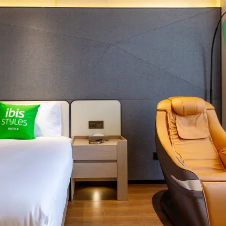Ibis Styles Hotel (Kaifeng Drum Tower)