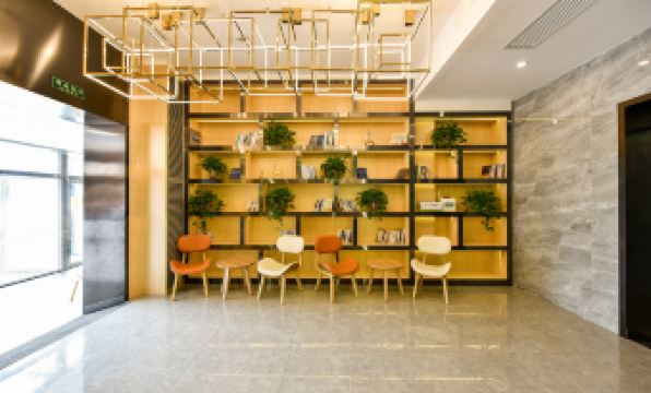 XiFeng Premium Hotel (Beijing Sanyuanqiao Yansha Embassy)
