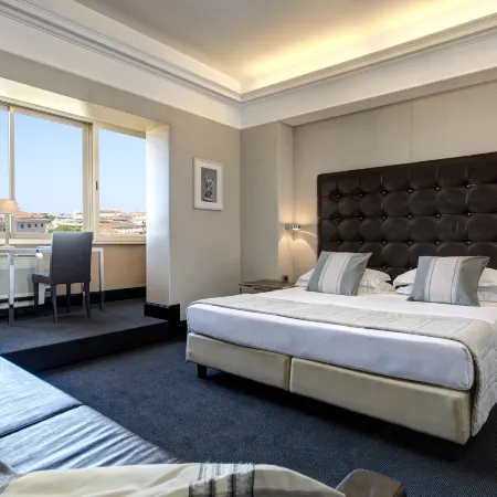 Marcella Royal Hotel - Rooftop Garden