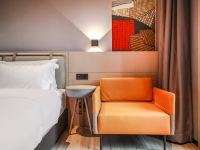 ZMAX HOTELS(贵阳世纪金源购物中心店) - 一张床XL影音房
