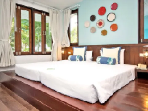 アクアビーズ サメット サメット島のホテル