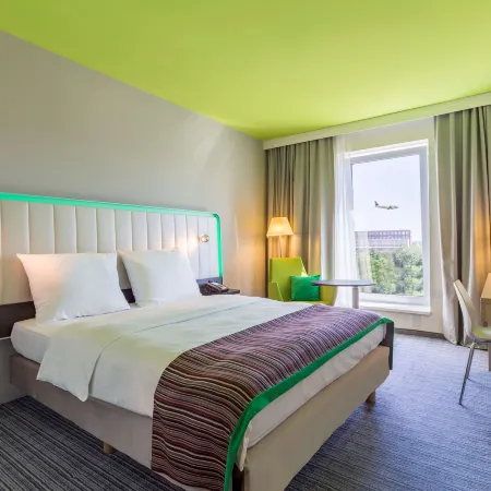 Park Inn by Radisson Frankfurt Airport Отели рядом с Аэропорт Франкфурт-на-Майне