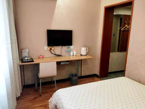 Huabin Huanlian Hotel (Jinan Beiyuan Street) Hotel Overview