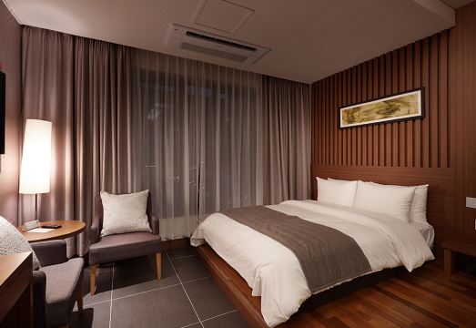 에이치호텔 조식당