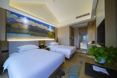 Gariston Hotel Отели рядом с достопримечательностью «Deng Xiaoping Former Residence Museum»