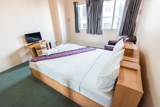 รูปภาพของโรงแรมคิง รอยัล 2