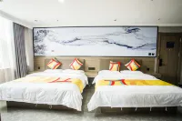 派酒店（靖邊北大街老車站店） 鄰近武漢天元釣具水族（靖邊直銷店）的酒店